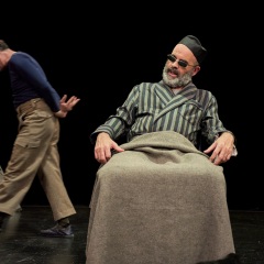 Fin de partie, cie les Indiscrets, photo © Ernesto Timor